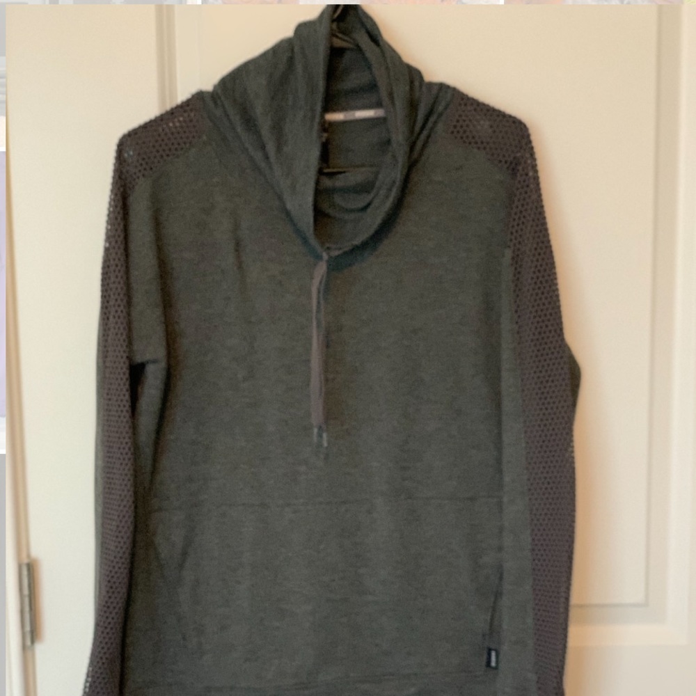 RBX pullover - Picture 2 of 3